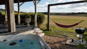 hot tub glamping with a great view of the chiltern hills